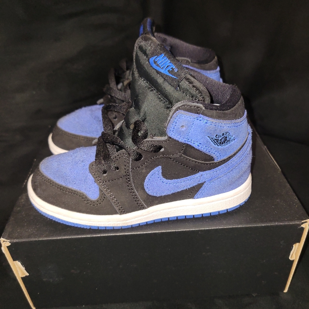 Jordan 1s toddler size 9 royal blue & black